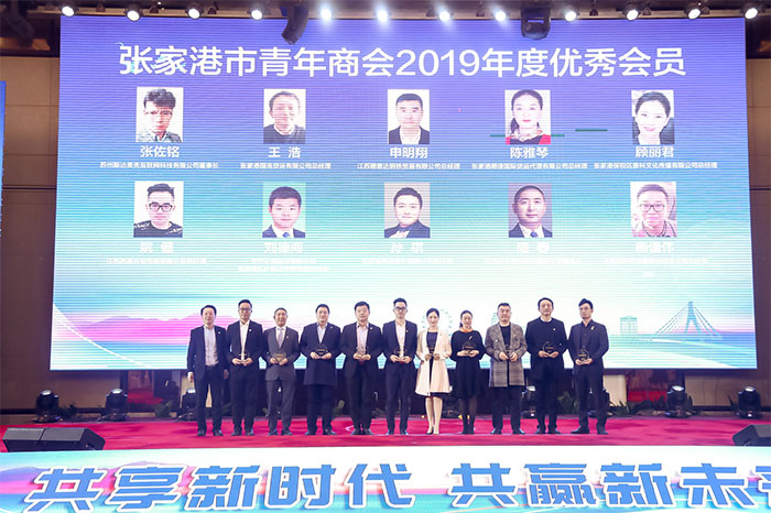 ��(y��u)����T